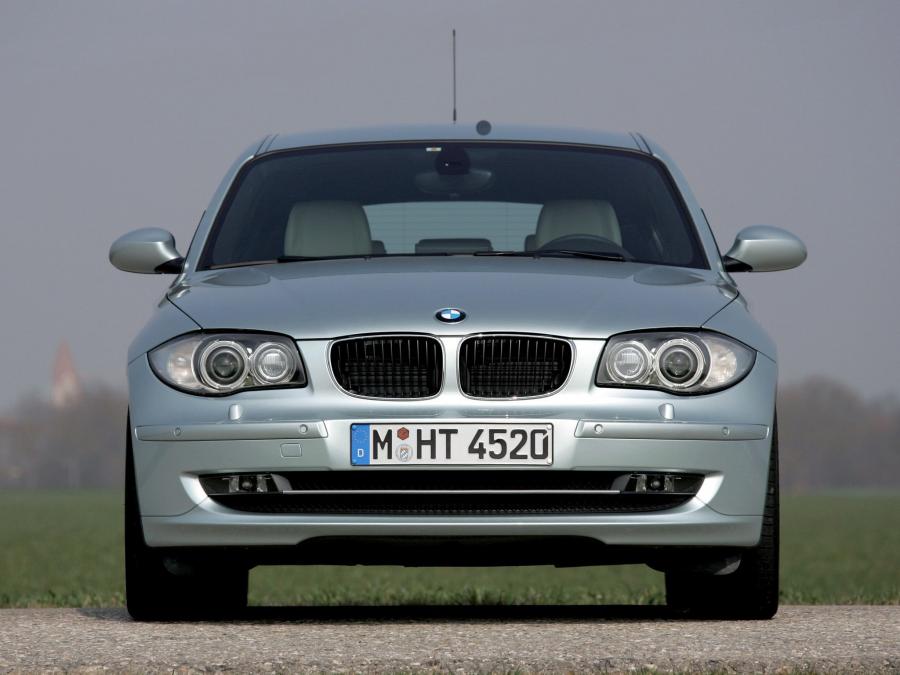  BMW 120d 5-Door 2007 года  (фото 46 из 53)